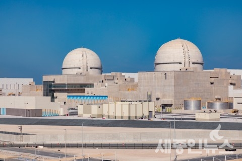 한전,UAE 바라카(Barakah) 원전 1호기 연료장전 성공