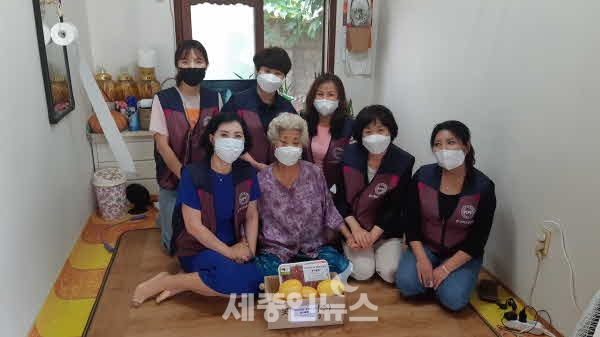 한국자유총연맹 세종시지부 여성회 봉사활동 구슬땀